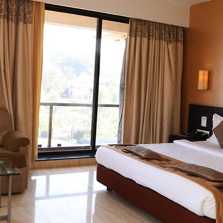 Hotel Princess Park Daman Extérieur photo