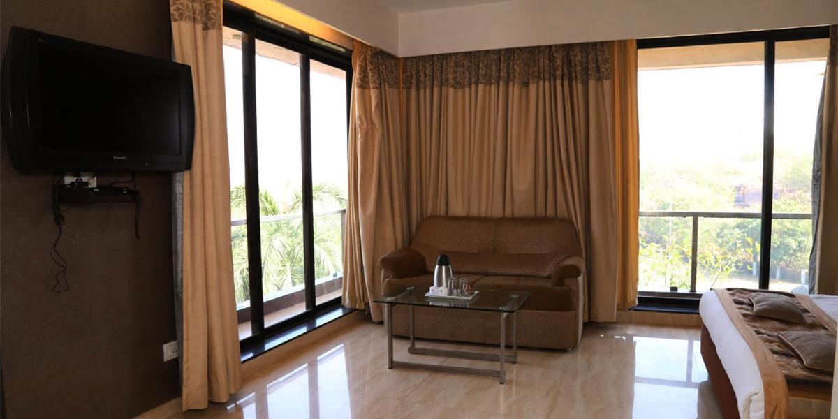 Hotel Princess Park Daman Extérieur photo
